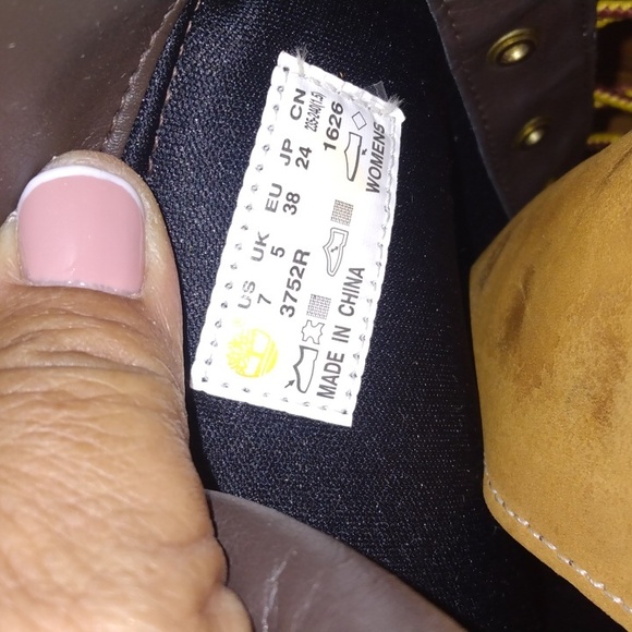 TIMBERLAND BOOTS - Picture 9 of 11